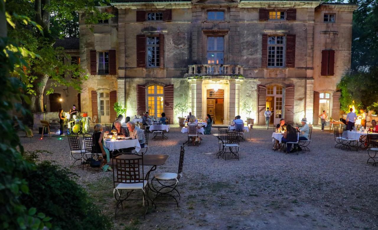 Chateau De Roussan Saint-Remy-de-Provence Exterior photo