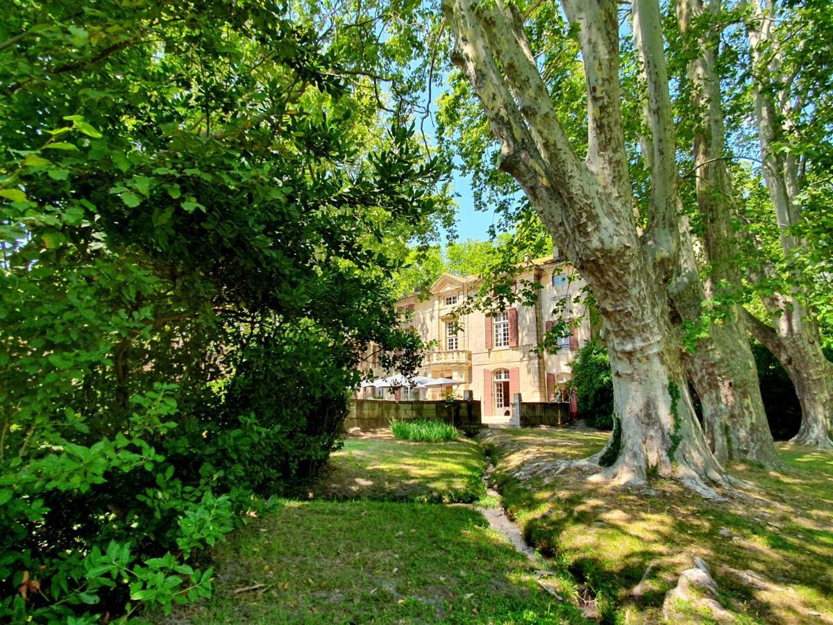 Chateau De Roussan Saint-Remy-de-Provence Exterior photo